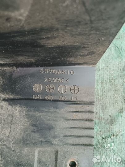 Брызговики передние Pajero Sport 2010 г