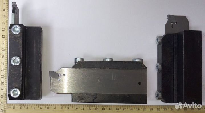 Блок отрезной с лезвием