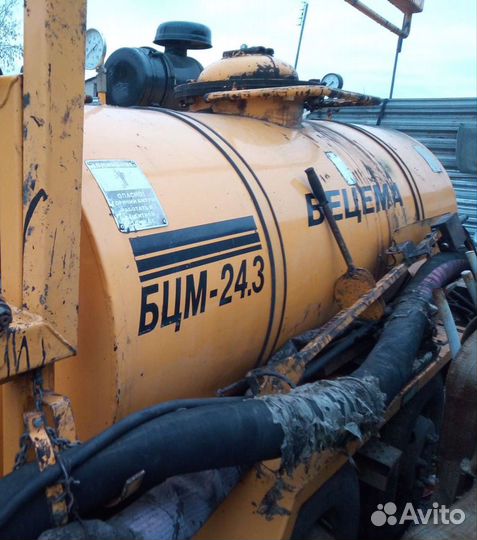 Прицеп химическая цистерна Бецема БЦМ-24.3, 2012