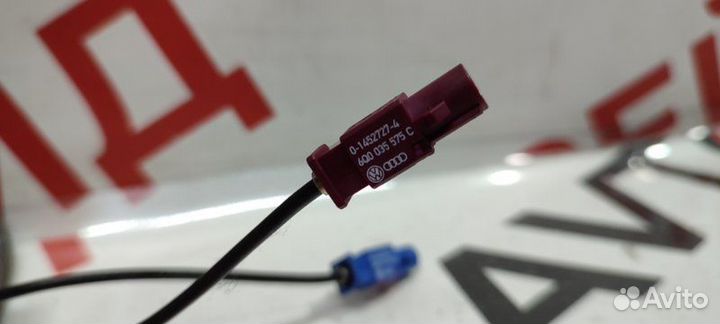 Антенна Audi Q5 8R cdnc 08.10.2009