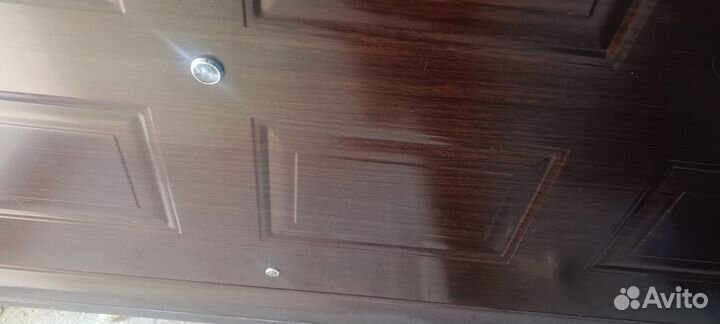 Дверь входная металлическая