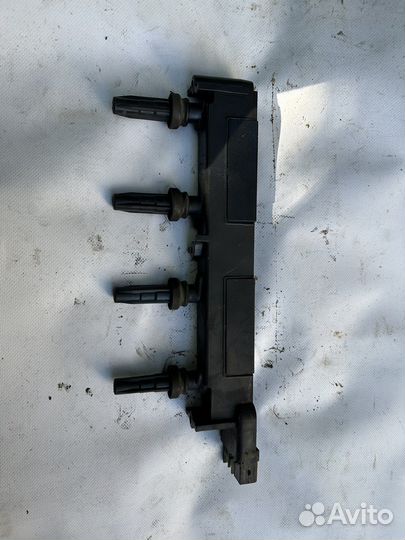 Катушка зажигания Peugeot 406 1.8