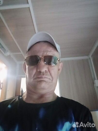 Водитель гусиничного вездехода тм-140 Газ Гтт ттм