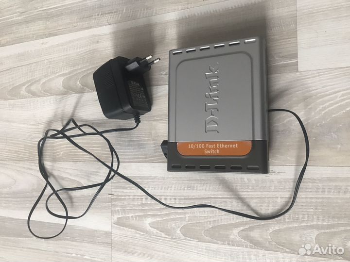 Коммутатор d-link des-1005d