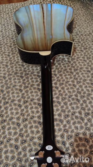 Электроакустическая гитара Greg Bennett