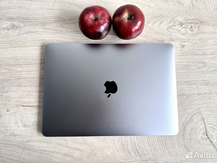 MacBook Pro 13