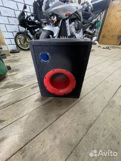 Короб для сабвуфера 12 на трубе