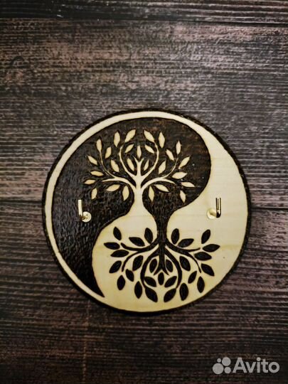 Ключница деревянная