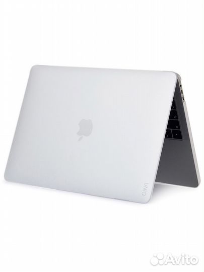 Чехол uniq husk Pro claro Macbook Pro 13
