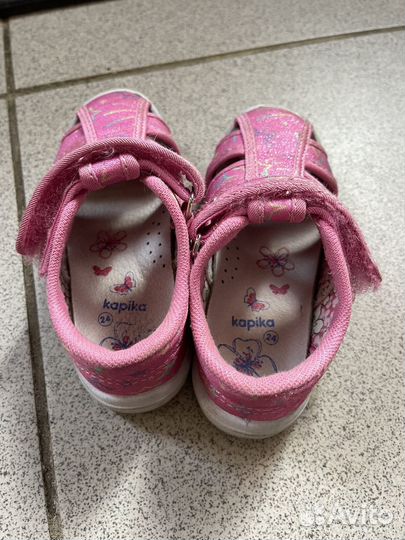 Сандалии для девочки 24