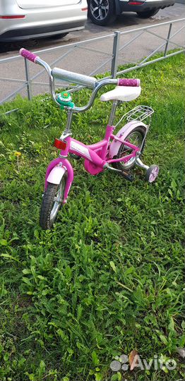 Детский трехколесный велосипед