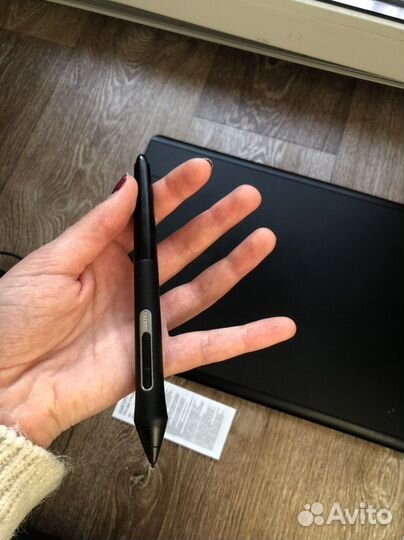 Графический планшет wacom intuos pro