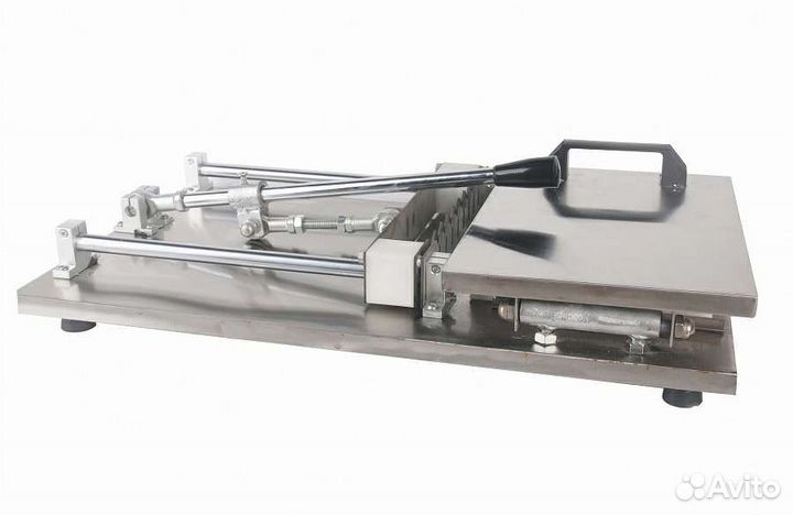 Нанизыватель шашлыка на шпажки