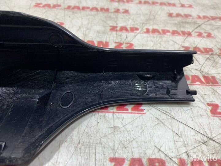 Крышка рейлинга задняя левая Toyota Rav4 ACA21