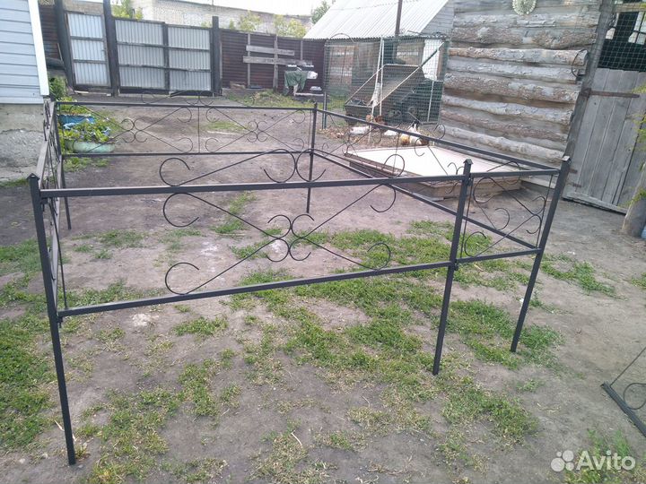 Изготовление ритуальных оградок