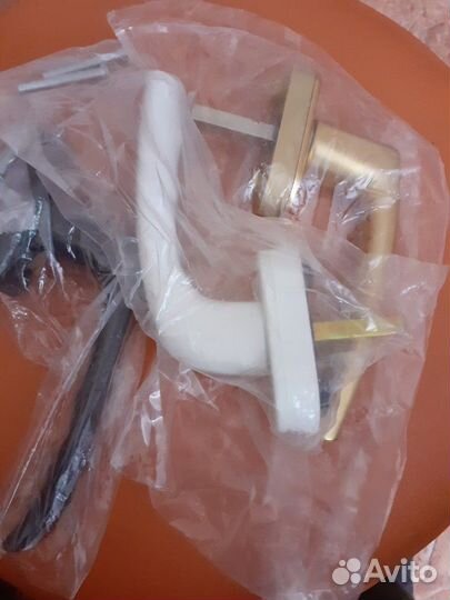 Ручки оконные