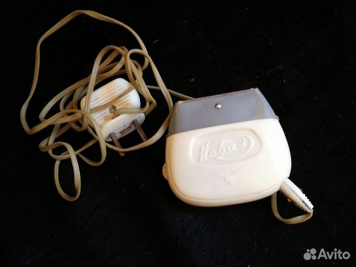 Электробритвы СССР Харьков, Нева 3, Агидель