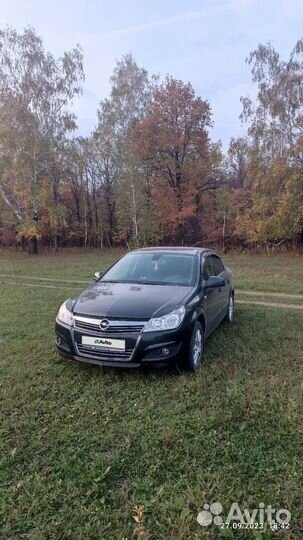Opel Astra 1.6 МТ, 2013, 160 000 км