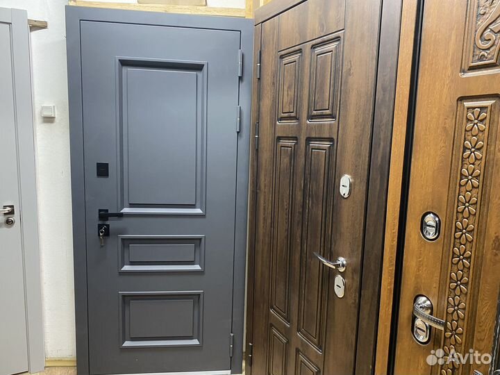 Дверь входная металлическая