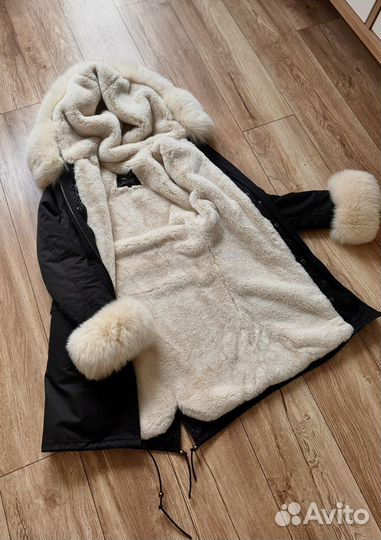 Парка с натуральным мехом xs