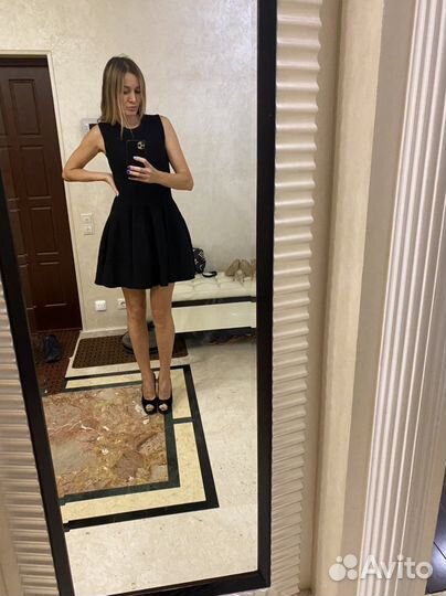 Платье черное