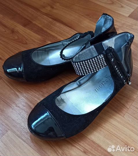 Туфли для девочки 32