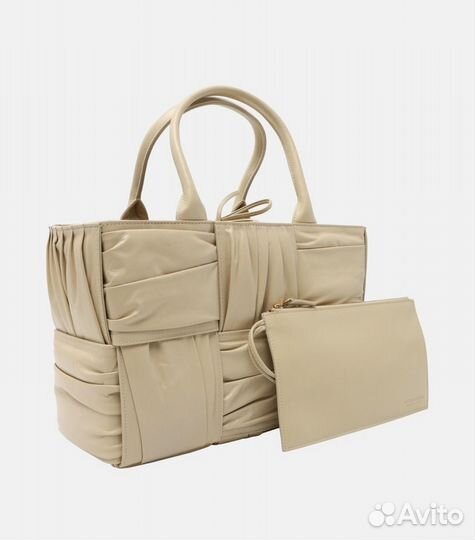 Сумка Bottega Veneta тоут Arco
