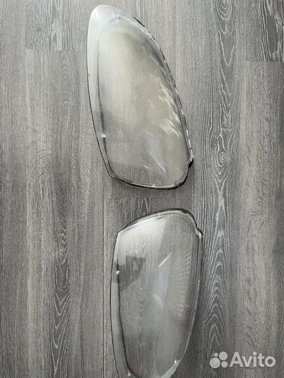 Стекла фар гольф 5 джетта 5