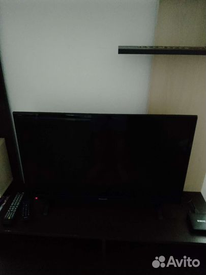 Телевизор Sharp LC-32HG3142E