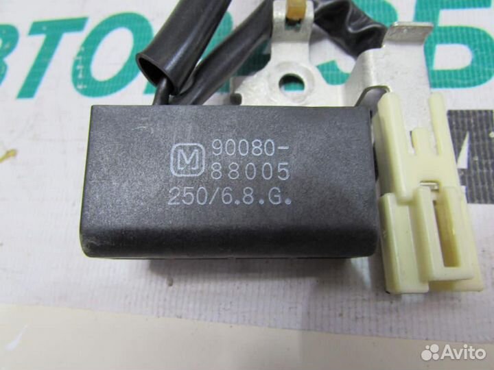 Конденсатор для Toyota Avensis 2 2003-2008г