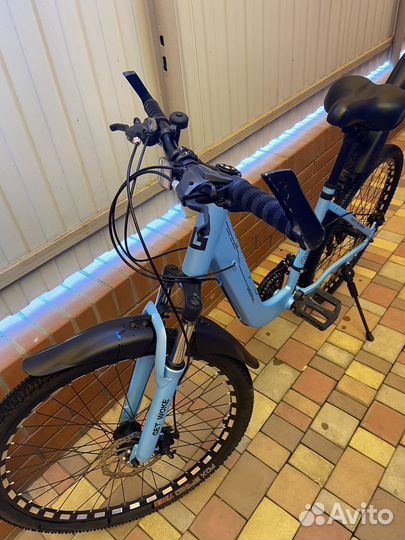 Велосипед с алюминевой рамой