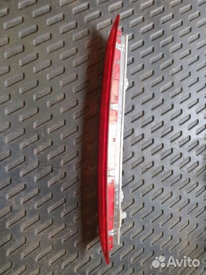 Задний стоп сигнал Mazda 2 DE 2007-2014