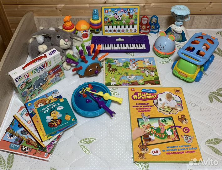 Развивающие игрушки пакетом