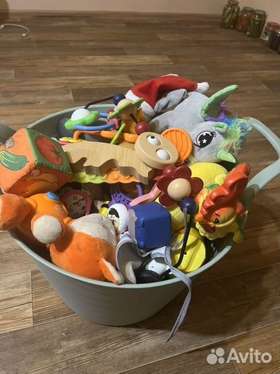 Детские развивающие игрушки