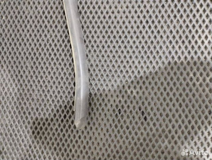 Уплотнитель стекла двери передний левый Volvo FH4