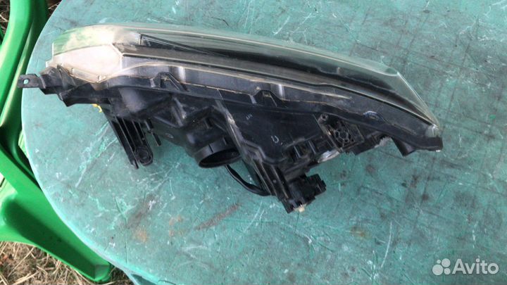 Фара nissan X-Tрейл