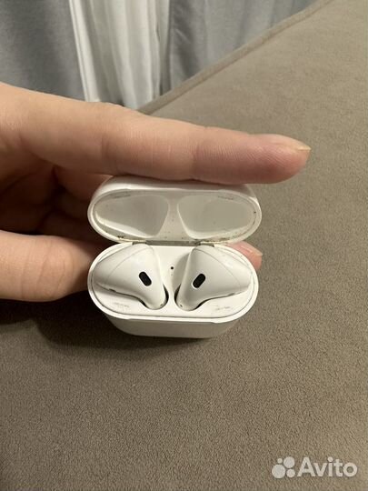 Наушники AirPods 1