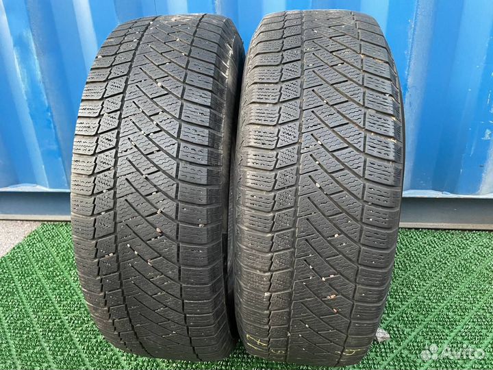 Continental ContiVikingContact 6 235/65 R17 126T