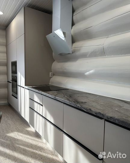 Кухонный гарнитур на заказ под ключ