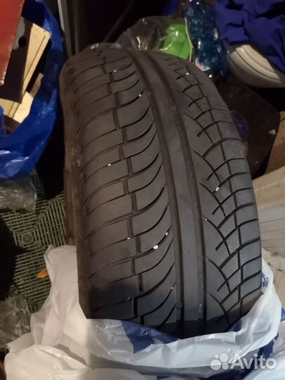 Michelin Latitude Diamaris 255/50 R20