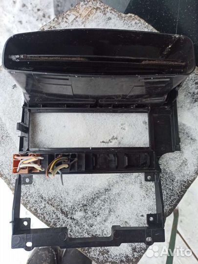 Рамка под магнитолу Фольксваген Пассат в 3