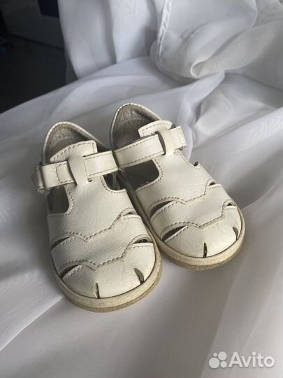 Сандали для девочки