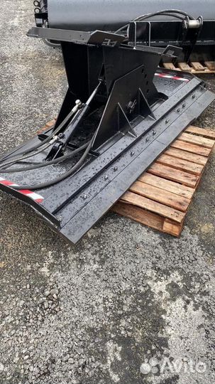 Отвал на мини-погрузчик 1800 мм bobcat