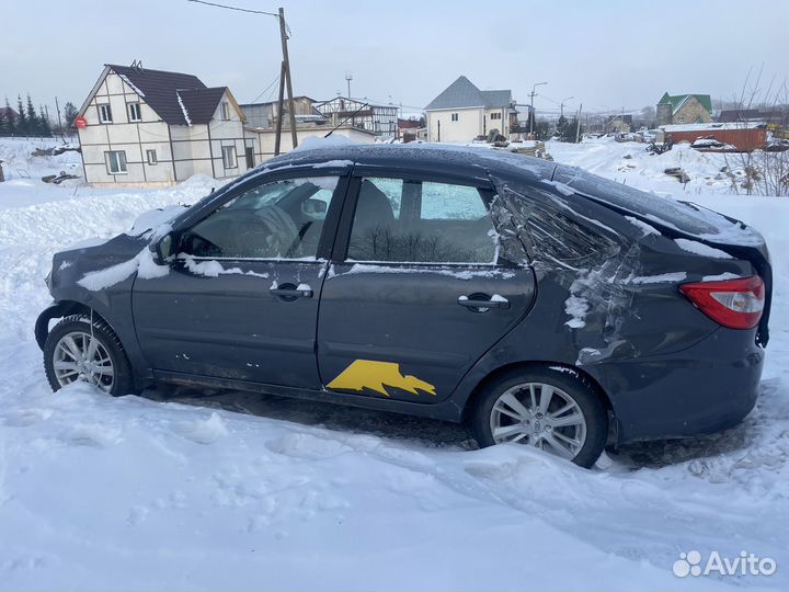 LADA granta лифтбек 2019 разбор