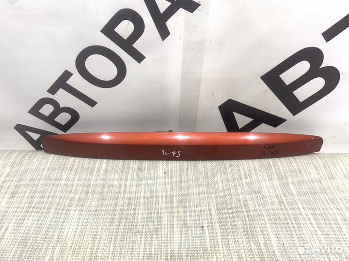 Молдинг крышки багажника Suzuki SX4