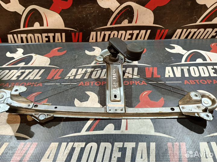 Стеклоподъемник задний Opel Astra H