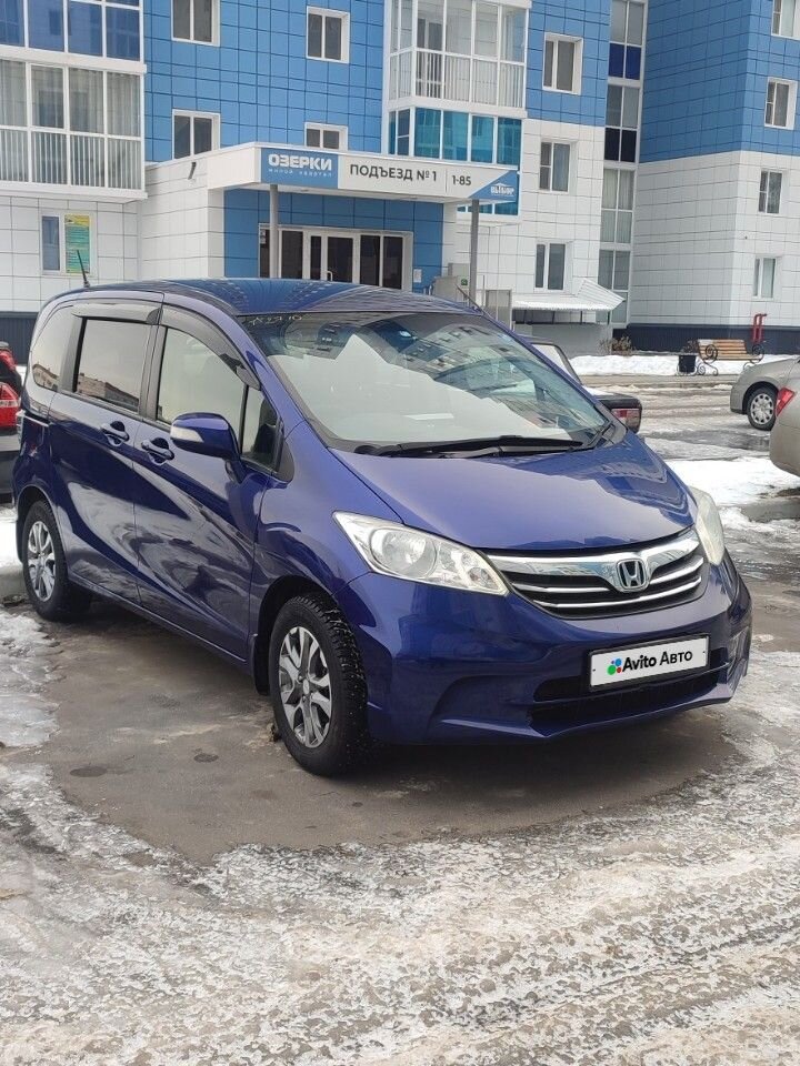 Honda Freed: фото владельца