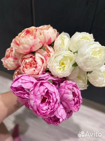 Букет пионов