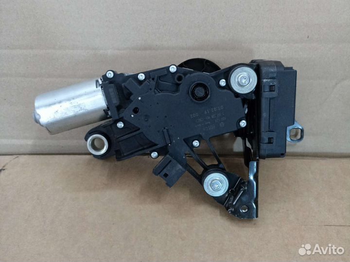 Замок стекла багажника bmw 3