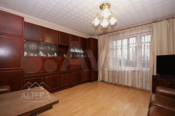 3-к. квартира, 68 м², 2/9 эт.